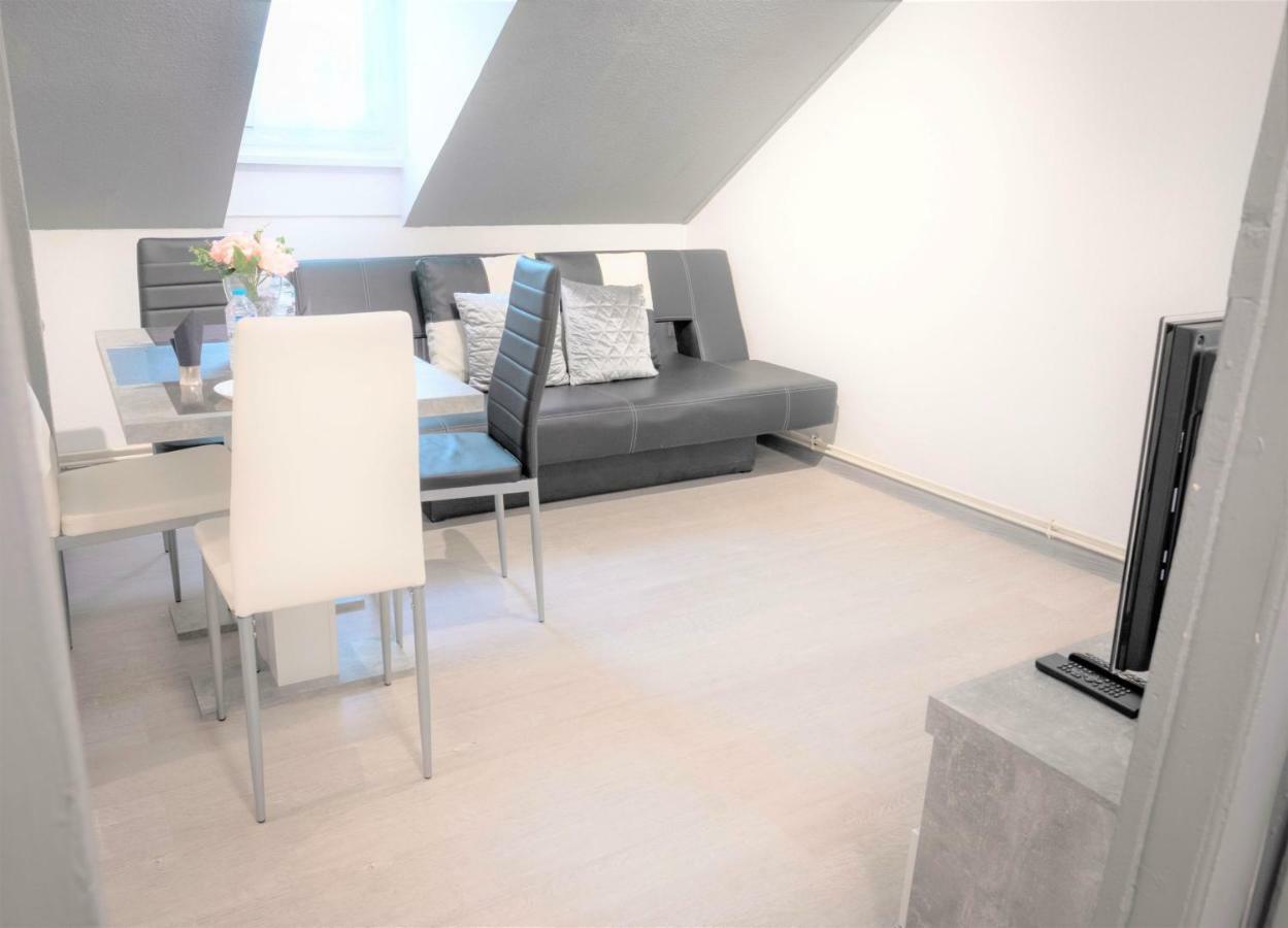 Myhome Basel 3A44 Saint-Louis  Exteriör bild